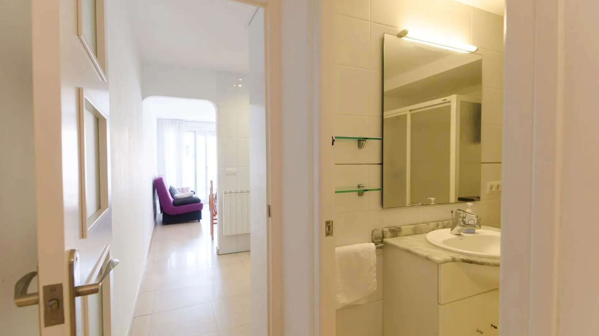 Apartment Apto Lyra Cerca De Playa 5 Huespedes Lloret de Mar
